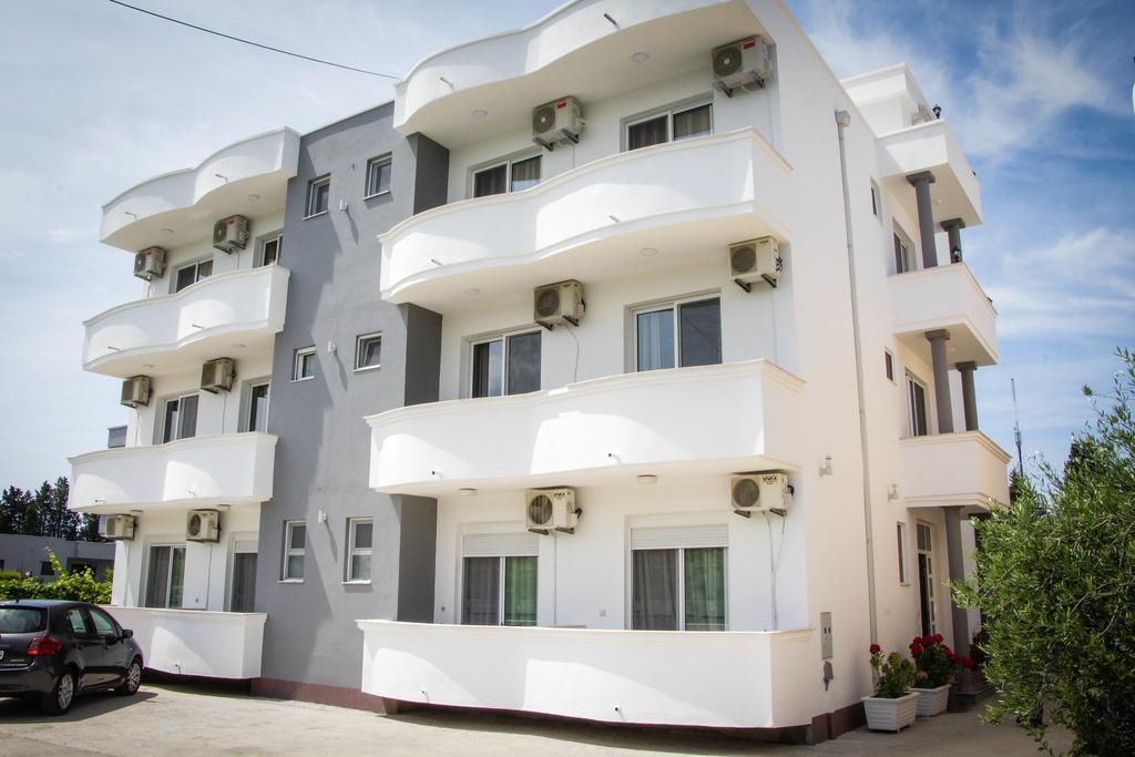 Apartments Casa Mia Ulcinj Exterior photo